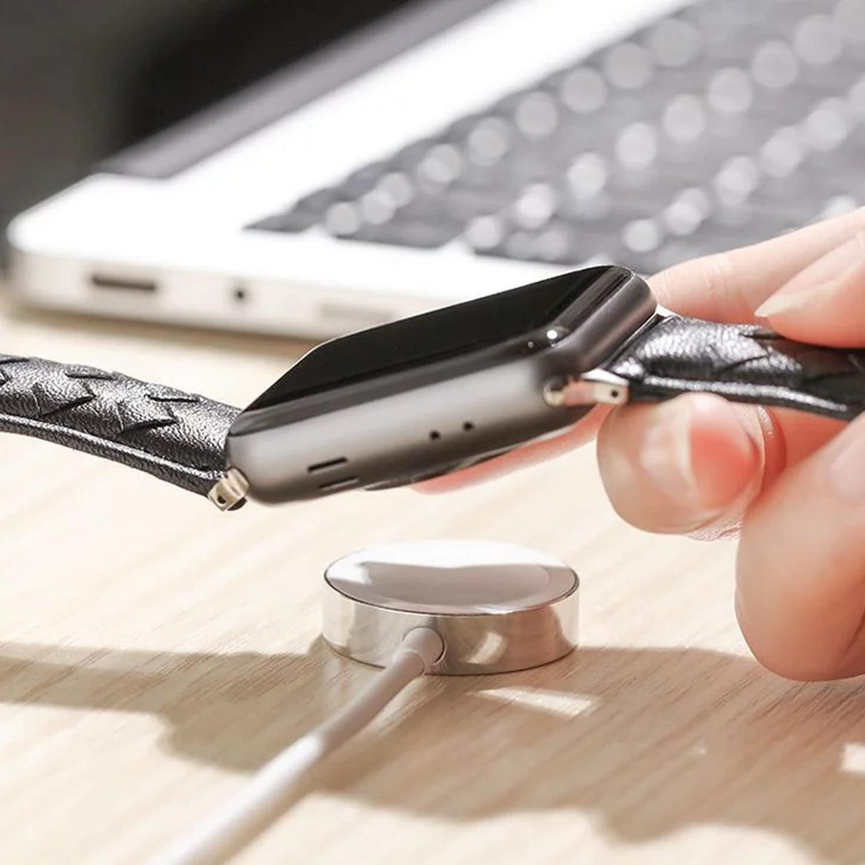 Joyroom S-IW001S - Charger für Apple Watch