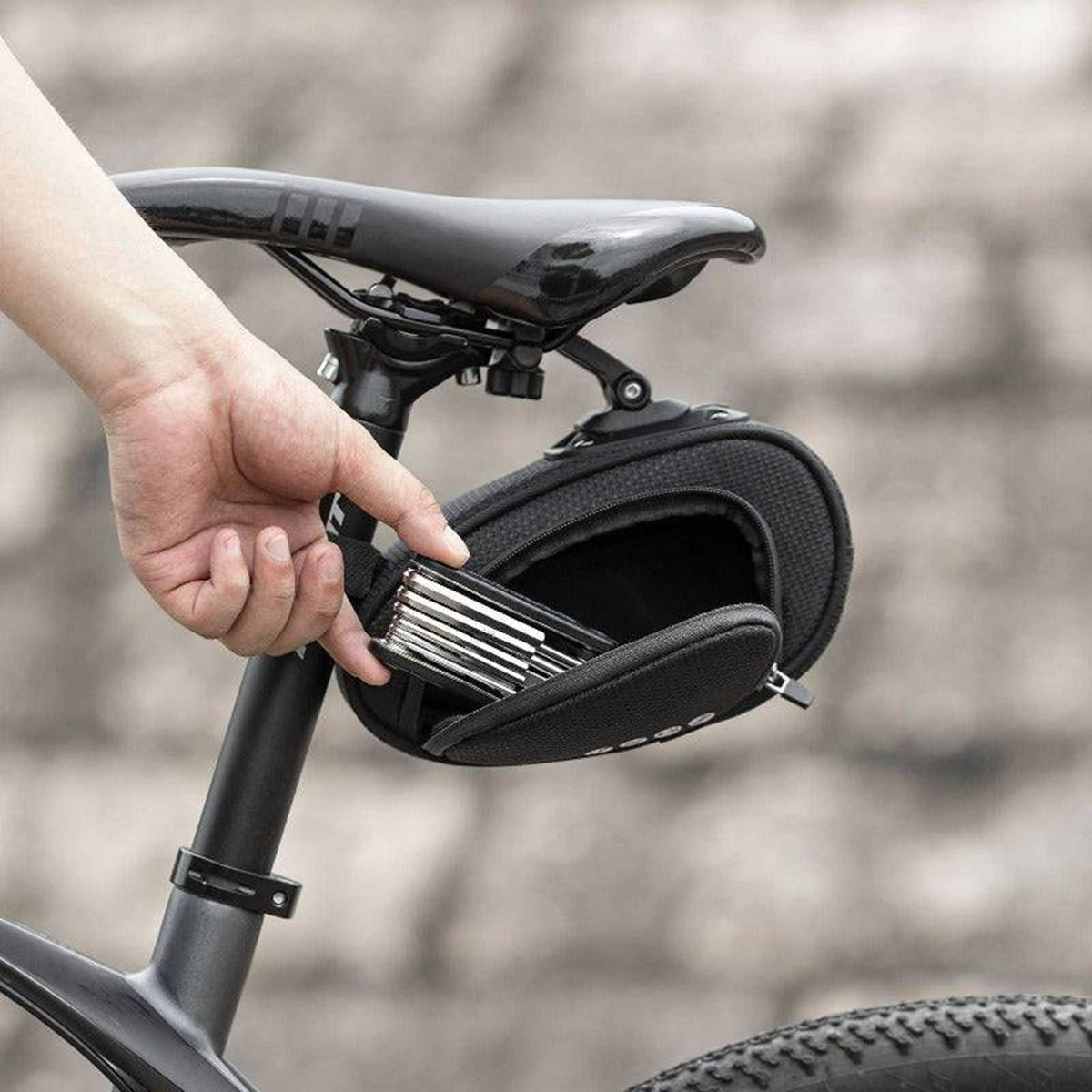 Rockbros C40 Fahrrad-Satteltasche 1L mit Schnellverschluss Default Title