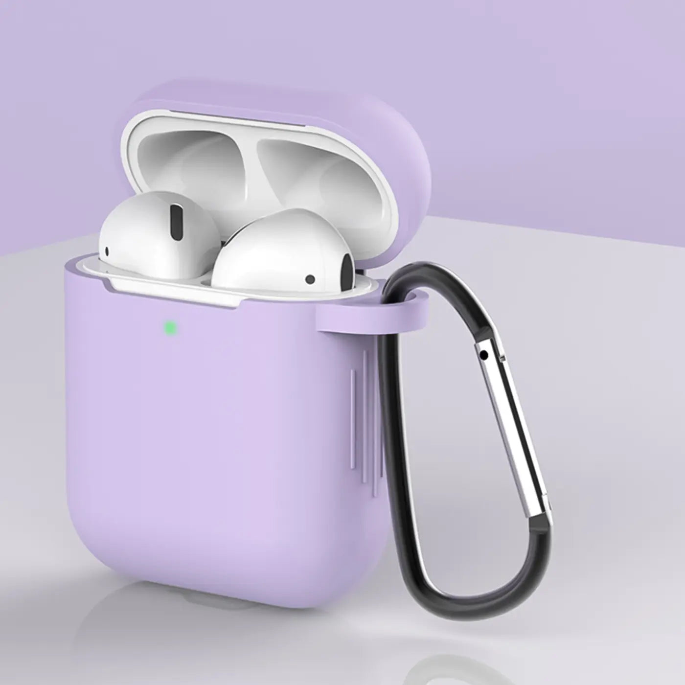 Lila Silikonhülle für AirPods 1/2, offen mit eingesetzten AirPods, Karabinerhaken rechts. Frontalansicht.