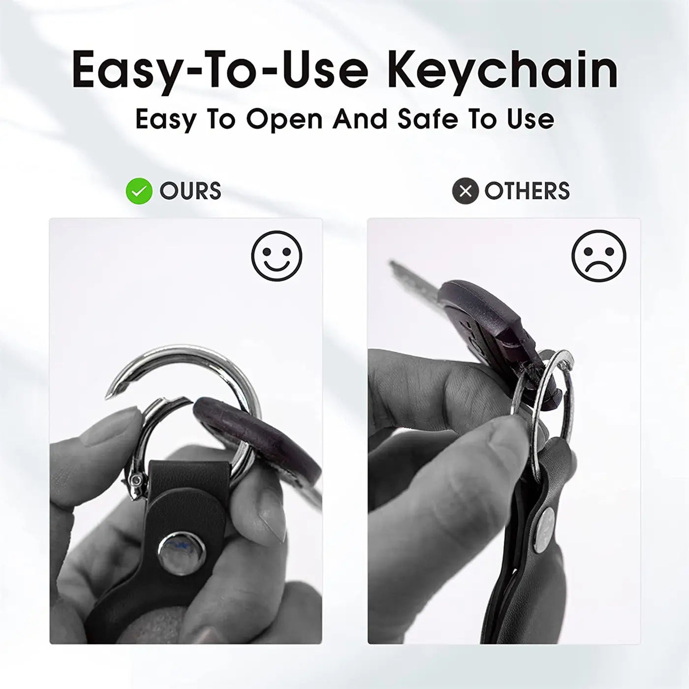 Zwei Hände halten schwarze AirTag-Hüllen aus Kunstleder mit Karabiner. Links: Karabiner wird geöffnet. Rechts: Schlüsselring.