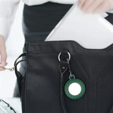 Silikon-Tag-Case mit Öse und Karabinerhaken – Schutz für deinen Air Tag.