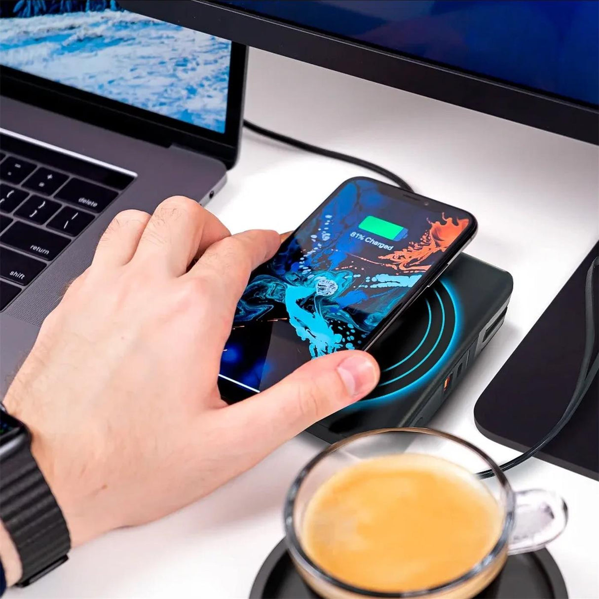 Reiseladegerät Multi-Ladegerät – Induktiv & Powerbank