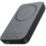 Joyroom JR-W020 MagSafe Powerbank, 10.000mAh, schwarz, mit kabelloser Ladefunktion und USB-A/USB-C Anschlüssen.