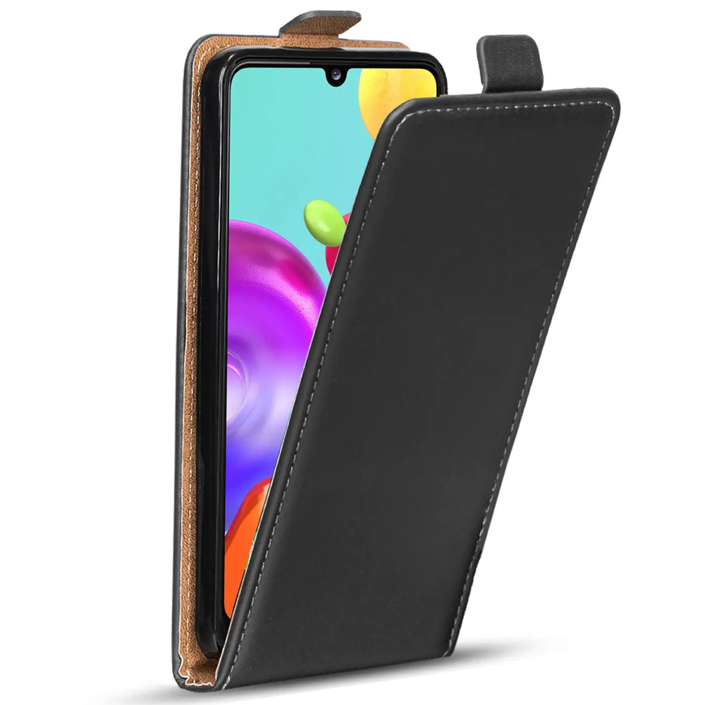 Schwarze Leder-Flip-Hülle mit offenem Deckel, zeigt Samsung Galaxy A42 5G.