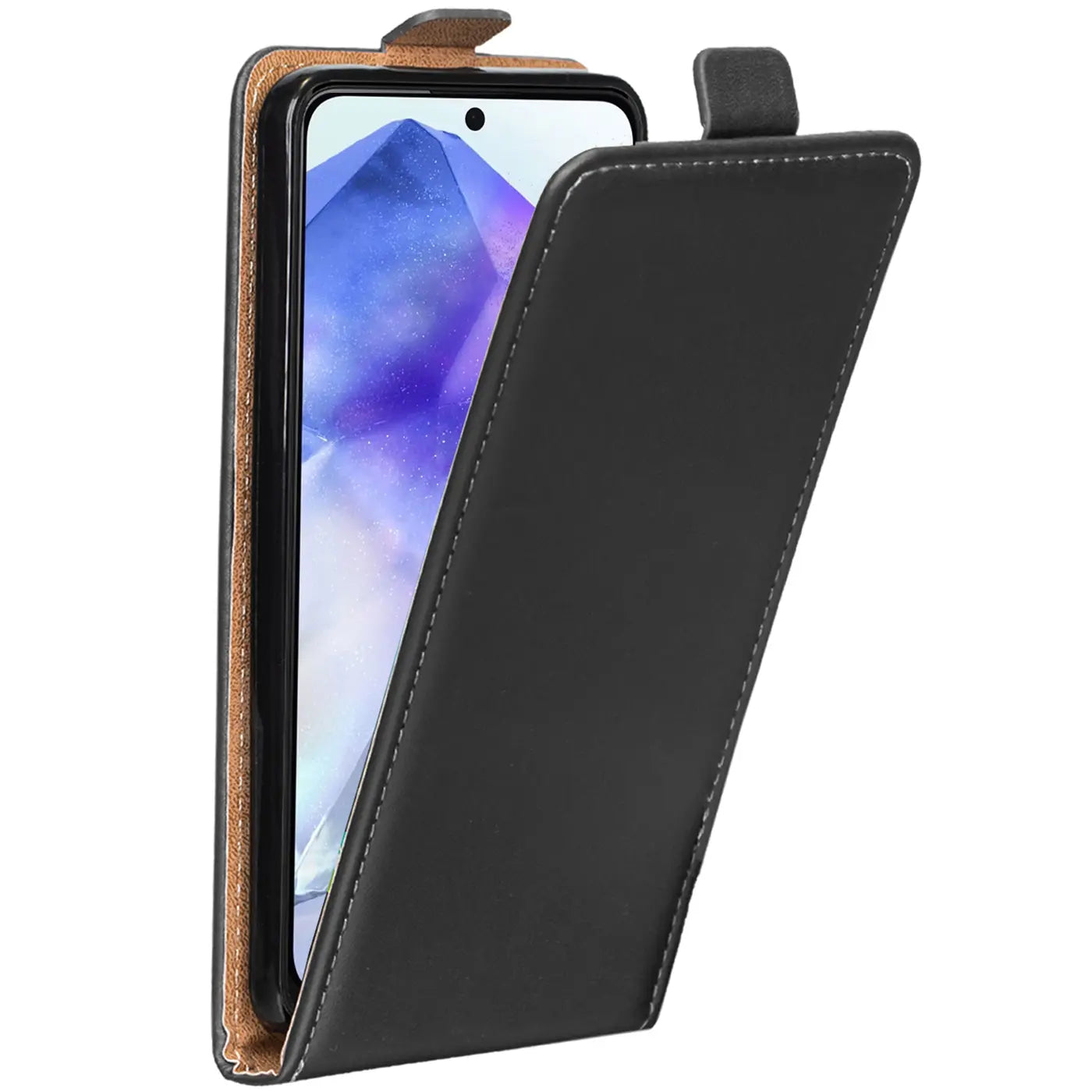 Schwarze Kunstleder-Flip-Hülle für Samsung Galaxy A55 5G, von vorne schräg geöffnet.