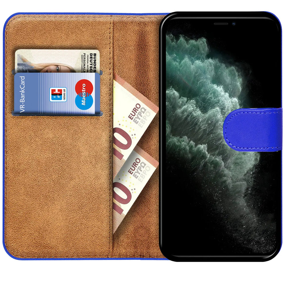 Blaue Klapphülle aus Lederimitat mit Kartenfächern und iPhone 11 Pro Max.
