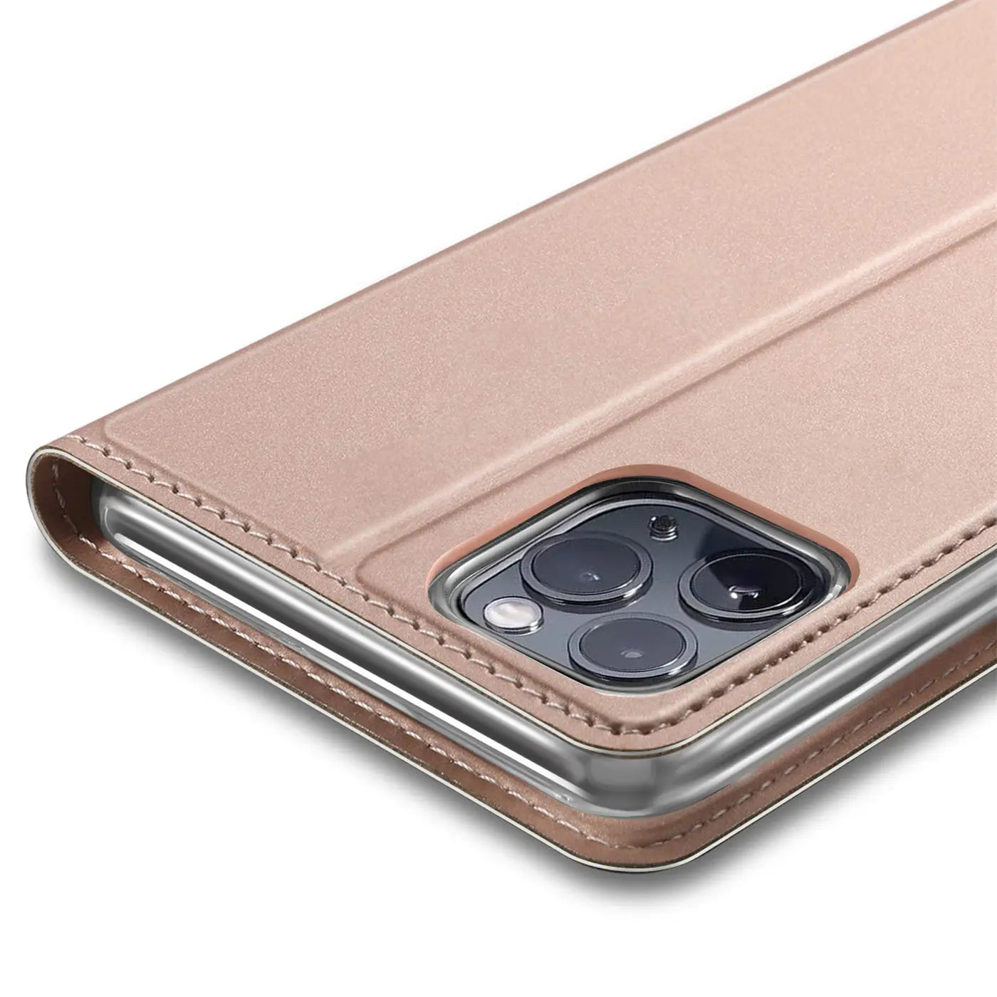 Metallic roséfarbene Klapphülle aus Lederimitat für iPhone 15 Pro Max, Nahaufnahme von hinten.