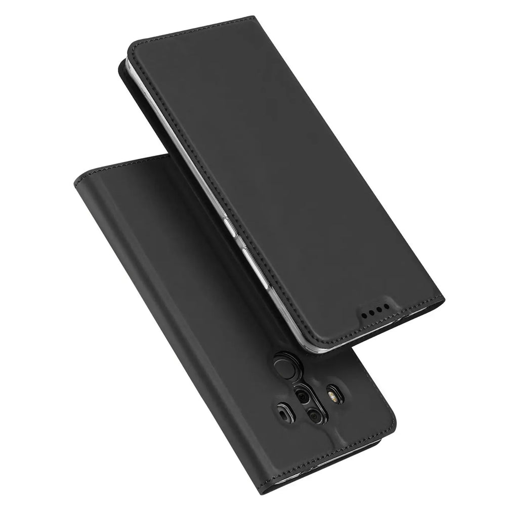 Schwarze Leder-Flip-Hülle für Huawei Mate 10 Pro, von vorne schräg fotografiert.