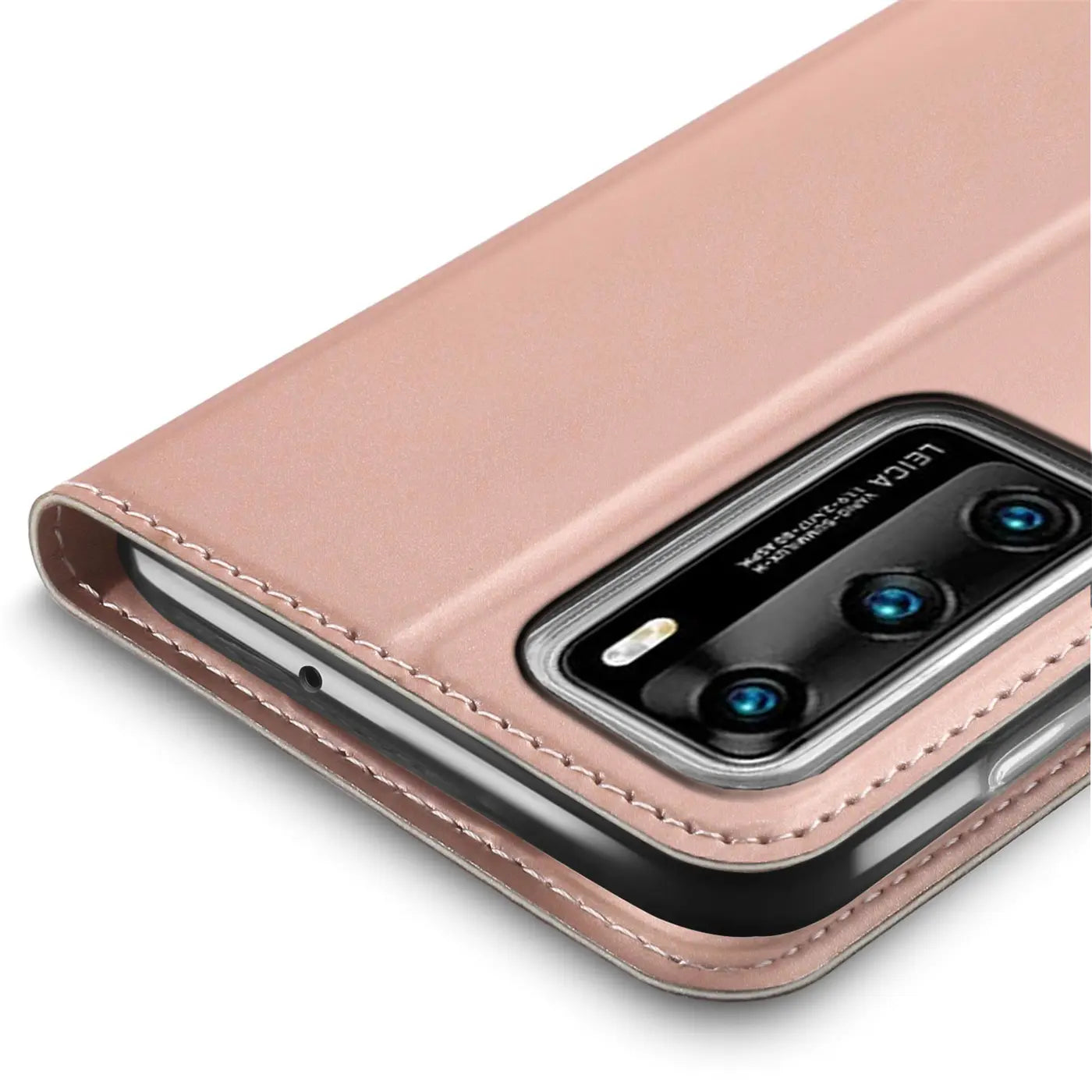 Rosafarbene Klapphülle aus Lederimitat, Nahaufnahme, zeigt Huawei P40 Pro Kamera
