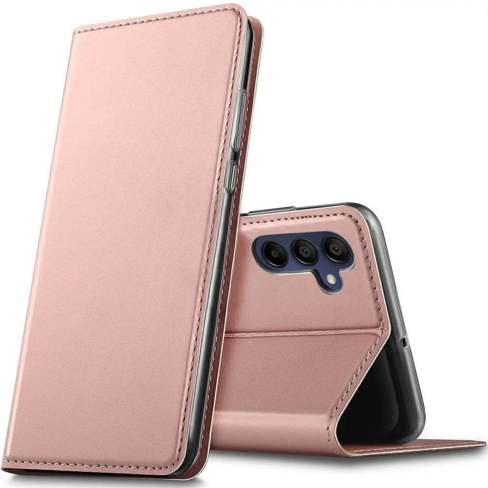 Rosafarbene Metallic-Flip-Hülle aus Leder für Samsung Galaxy A55 5G, von vorne schräg betrachtet.