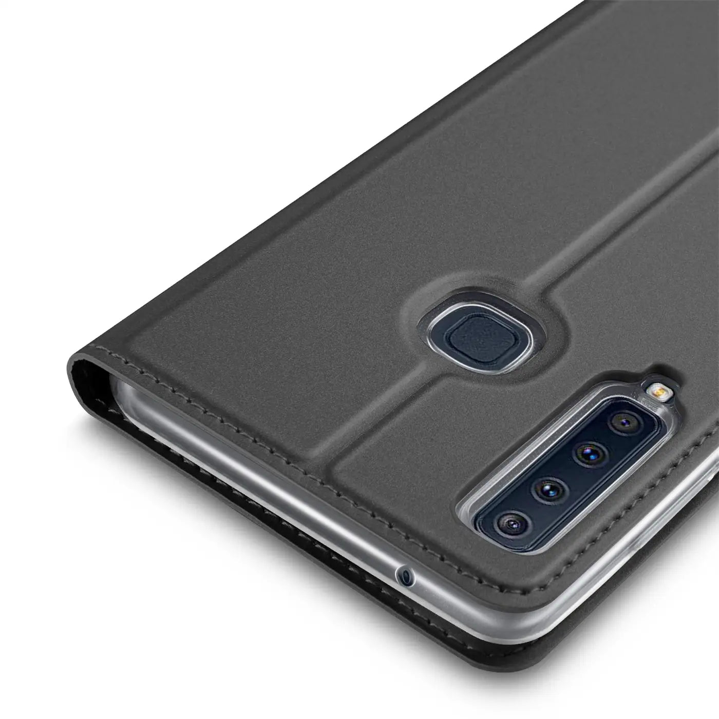 Graue Leder-Flip-Hülle, Nahaufnahme, Samsung Galaxy A9 2018 mit Kamera und Fingerabdrucksensor.