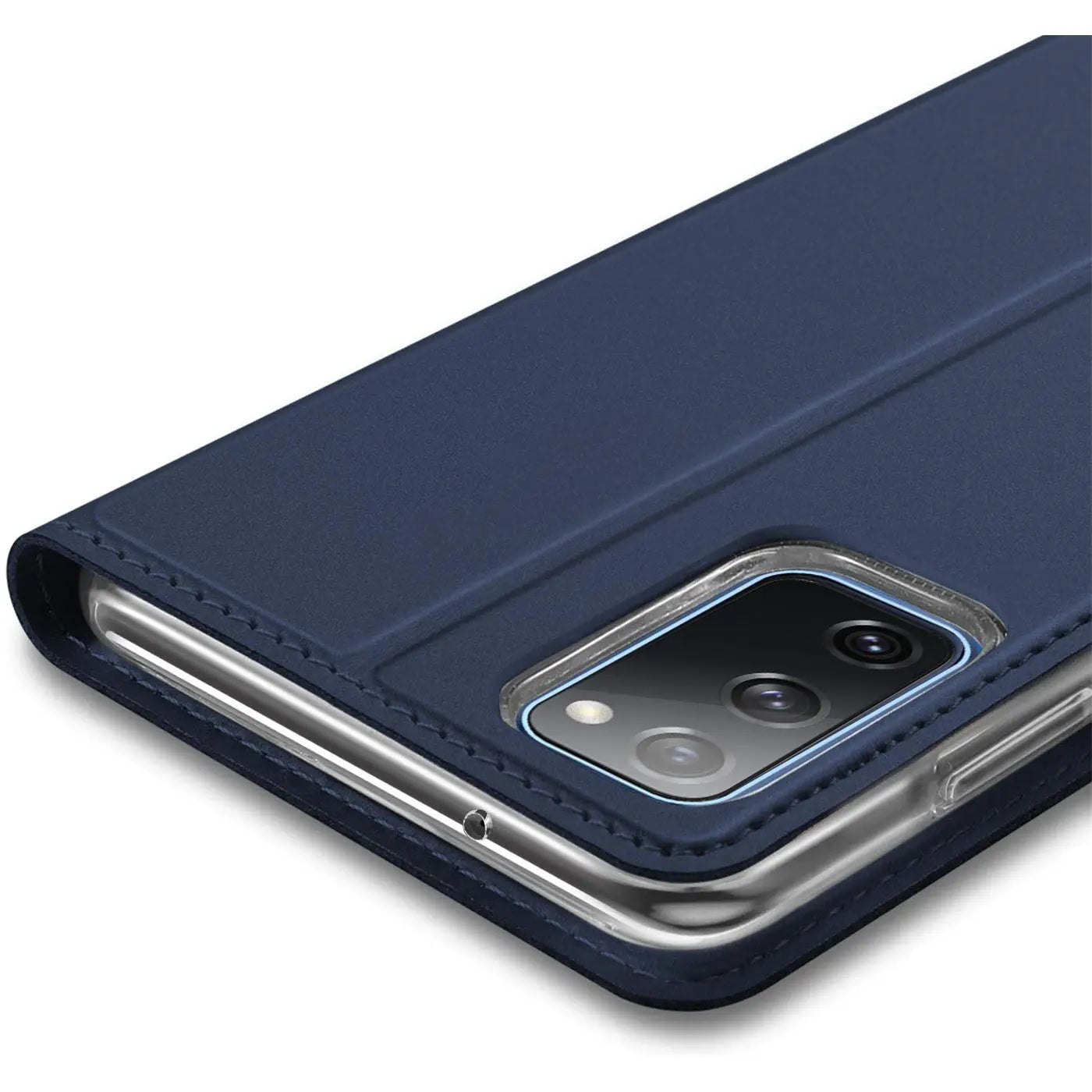 Nahaufnahme eines Samsung Galaxy S20 FE in dunkelblauer Metallic Flip Hülle, schräg von oben, Rückseite mit Kamera.