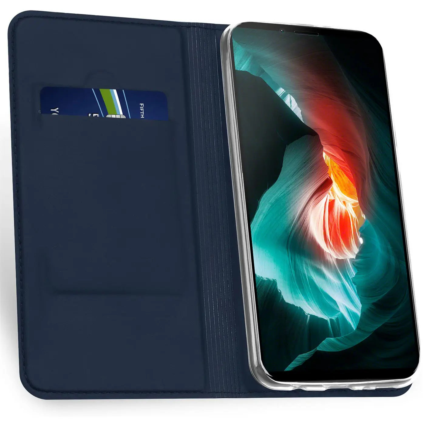 Dunkelblaue, metallic-glänzende Flip-Hülle aus Kunstleder, offen mit Sony Xperia 10 IV und Kreditkarte, von oben rechts.