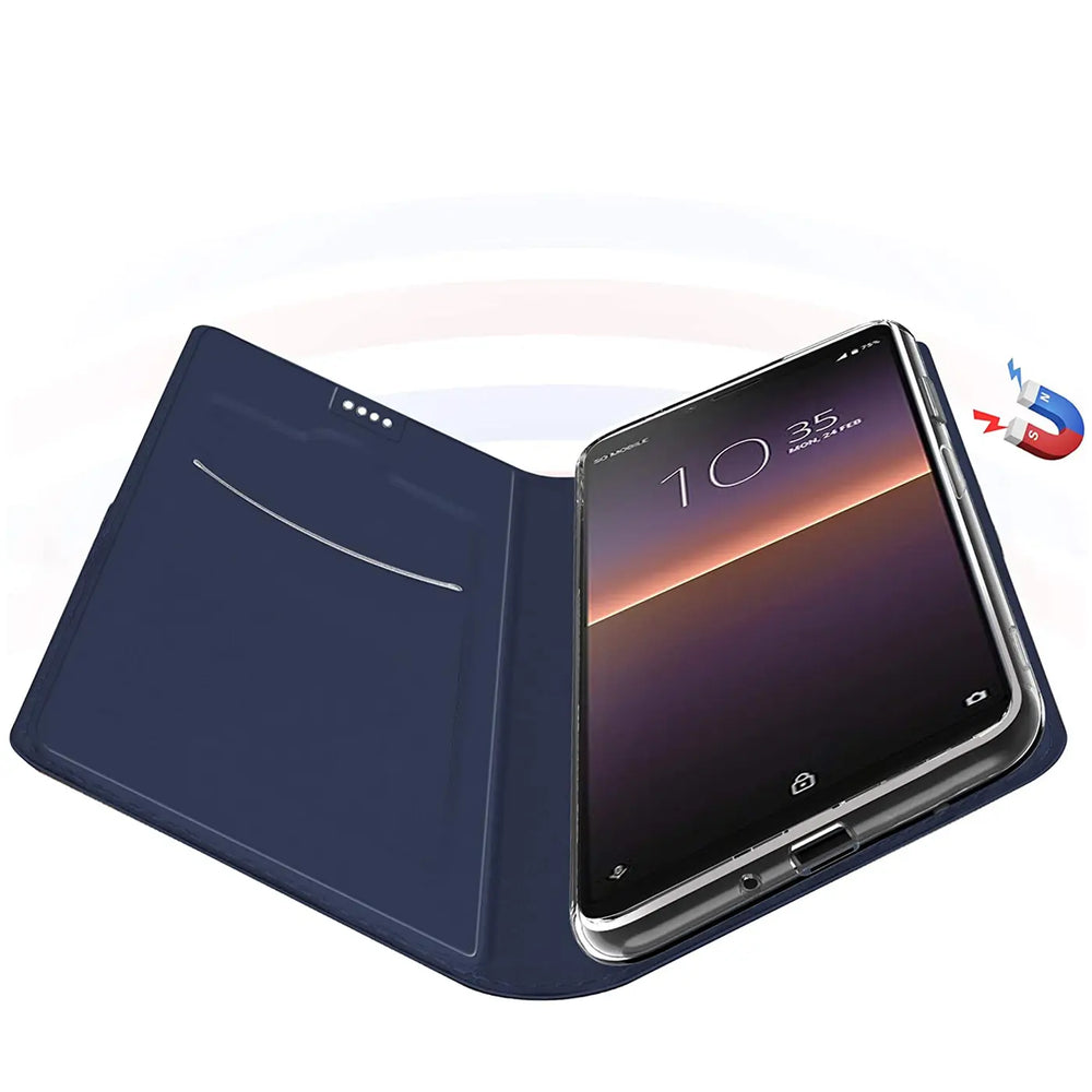 Dunkelblaue, klappbare Metallic-Hülle für Sony Xperia 5 II, schräg von oben geöffnet, mit Kartenfächern und Magnetverschluss.