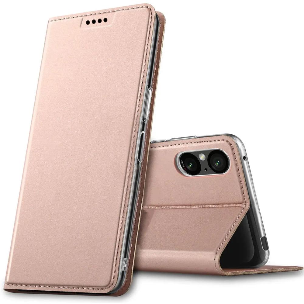 Zwei roségoldene Metallic Flip Hüllen für Sony 5 V, eine offen stehend, eine liegend mit sichtbarer Kamera.