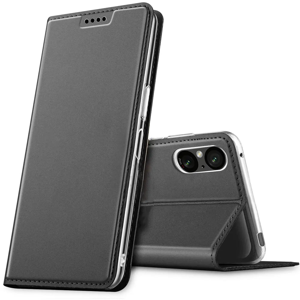 Zwei dunkelgraue Metallic Flip Hüllen für Sony 5 V. Eine steht aufrecht, die andere liegt als Ständer.