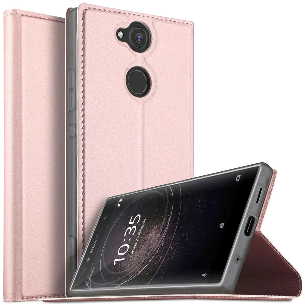 Zwei rosa Metallic Flip Hüllen für Sony Xperia XA2, eine offen, eine als Ständer mit Smartphone.