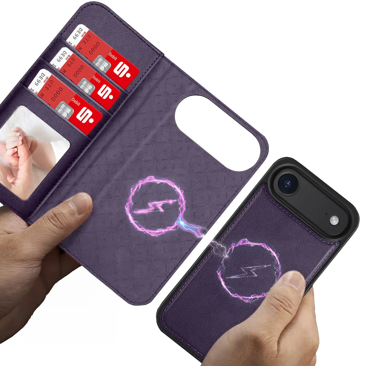 Lila Kunstleder-Klapphülle mit Kartenfach und MagSafe-Symbol, hält ein Smartphone.