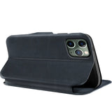 Robuste Klapphülle für iPhone 11 Pro mit Magnetverschluss in Blau