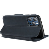 Robuste Klapphülle für iPhone 16 Pro Max mit Magnetverschluss in Blau