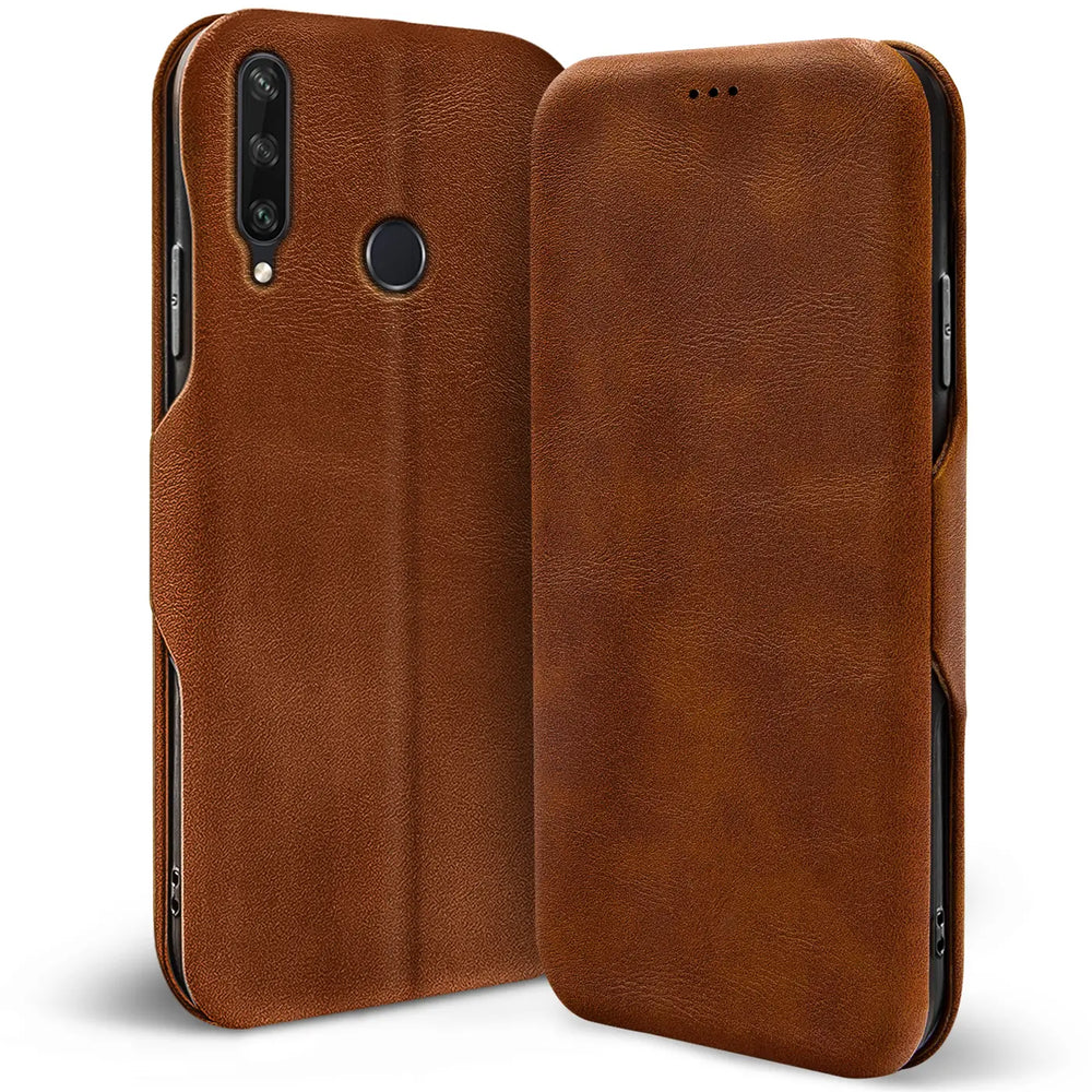 Braune Leder-Klapphülle für Huawei Y6P, Rückseite und Vorderseite sichtbar.