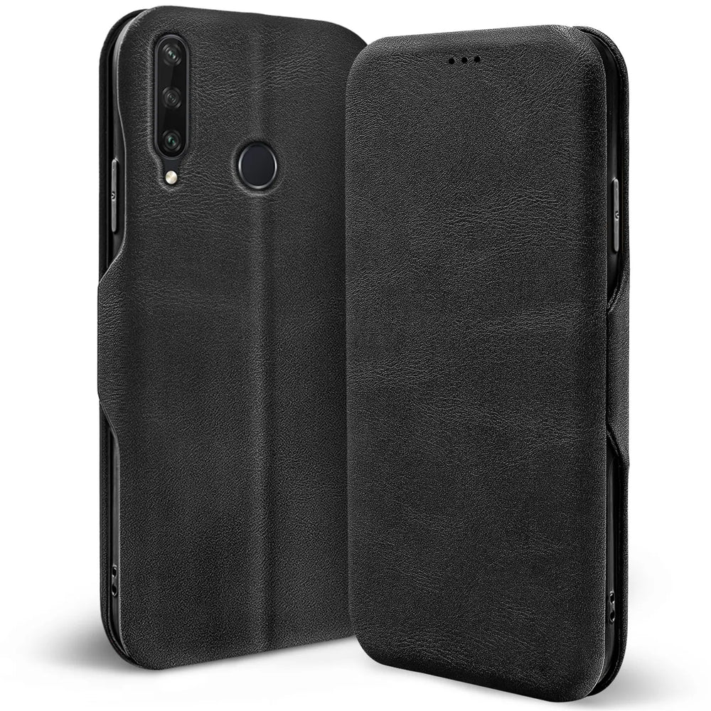 Schwarze Leder-Klapphülle für Huawei Y6P, Rückseite und Vorderseite sichtbar, von vorne links.