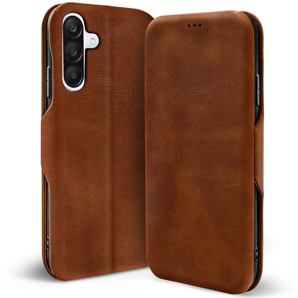 Braune Leder-Klapphülle mit Kartenfach, Vorder- und Rückansicht, für Samsung Galaxy A36 5G.