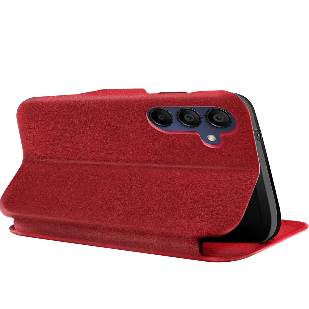 Rote Kunstleder-Klapphülle mit Kartenfach, Rückansicht eines Samsung Galaxy A36 5G.
