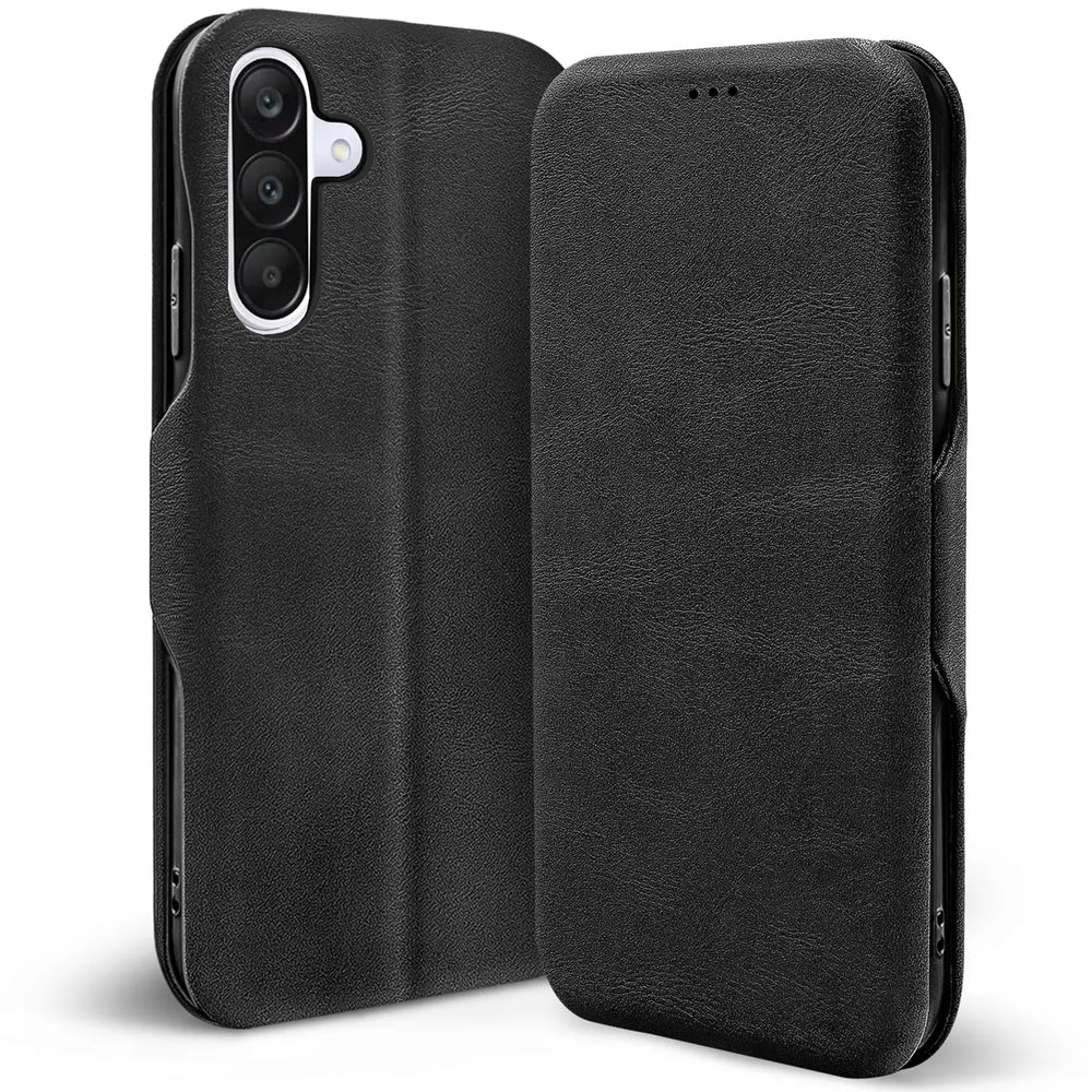 Schwarze Leder-Klapphülle mit Kartenfach, von vorne, für Samsung Galaxy A36 5G.