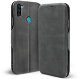Robuste Klapphülle für Samsung Galaxy M11 mit Magnetverschluss in Grau