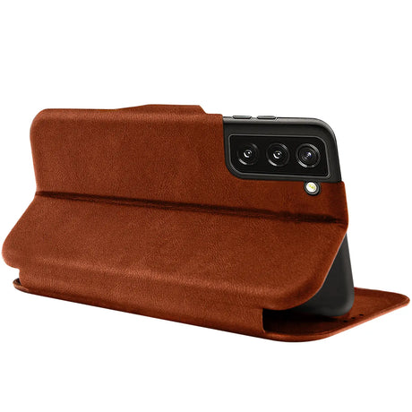 Robuste Klapphülle für Samsung Galaxy S21 mit Magnetverschluss in Braun