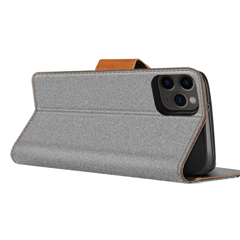 iPhone 16 Pro Max Klapphülle im Jeanslook mit Karten- und Geldfach