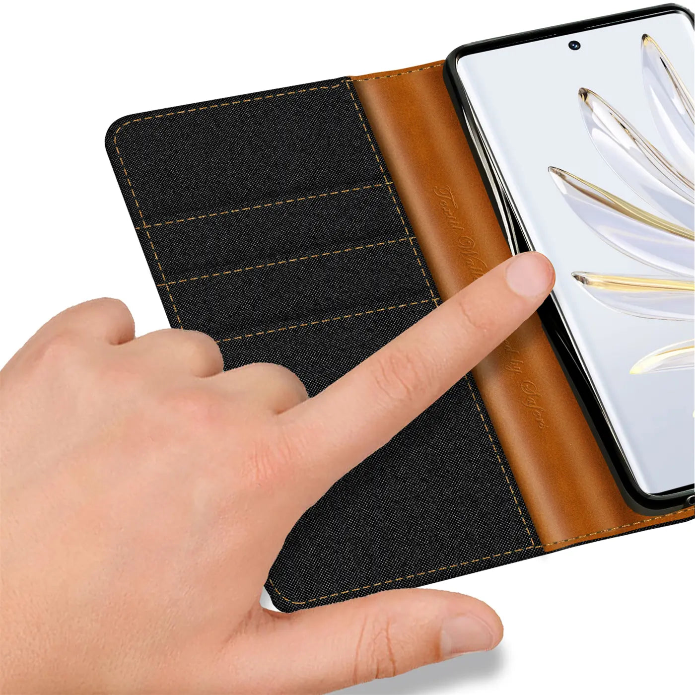 Honor 70 Klapphülle, schwarz/braun, Textil/Leder, Nahaufnahme, Finger berührt Display