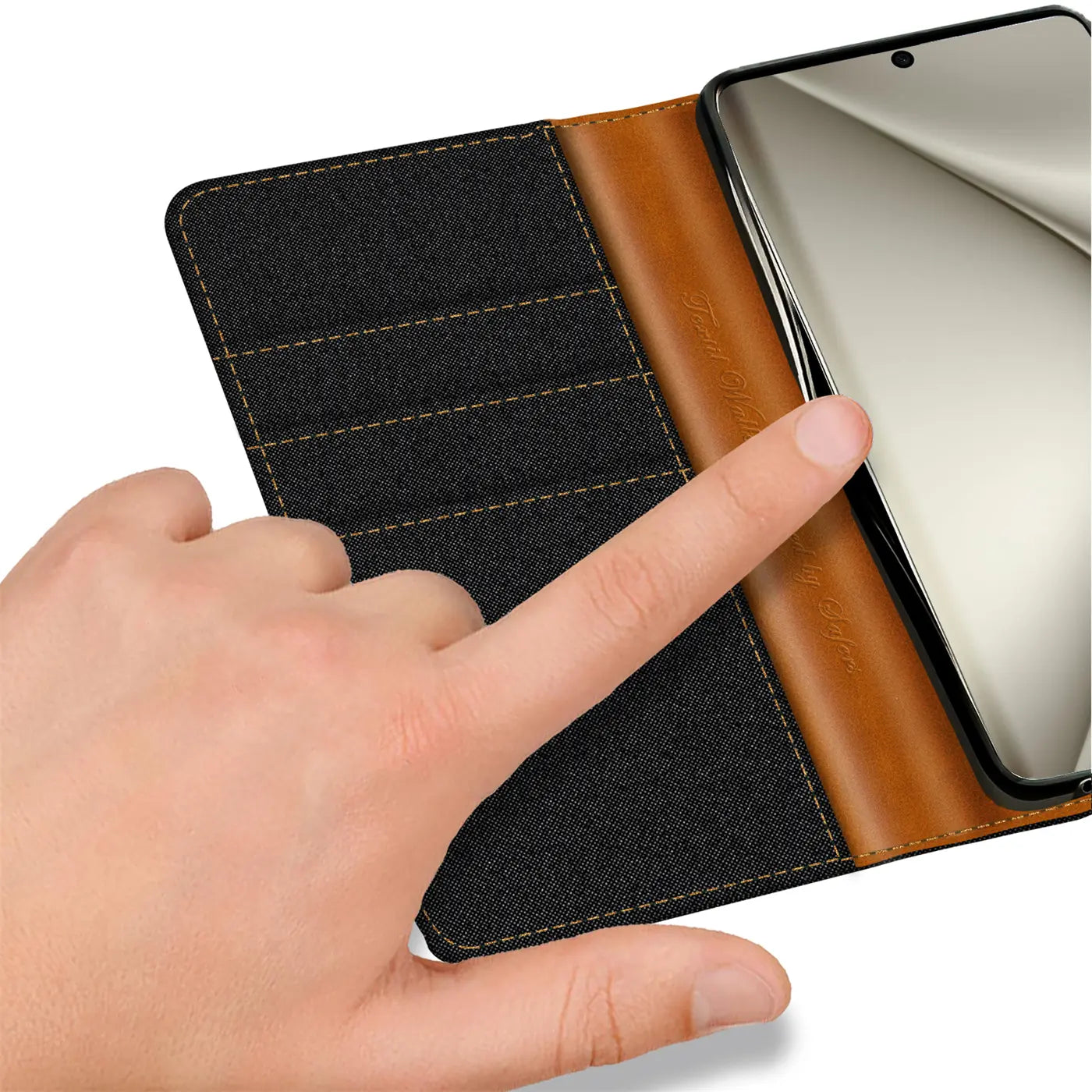 Textil-Klapphülle, braun/schwarz, mit Kartenfächern, zeigt Huawei Pura 70 Ultra.