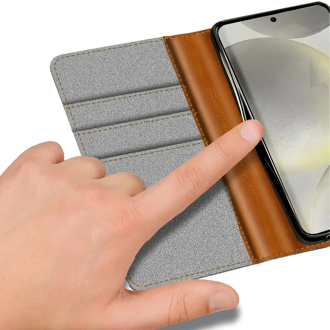 Graue Textil-Klapphülle mit braunen Lederdetails, von oben, zeigt Smartphone.