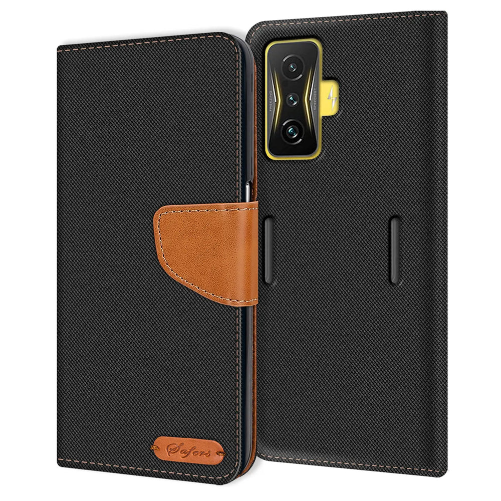 Schwarze Textil-Klapphülle mit braunem Lederriemen, zeigt Xiaomi Poco F4 GT Rückseite.