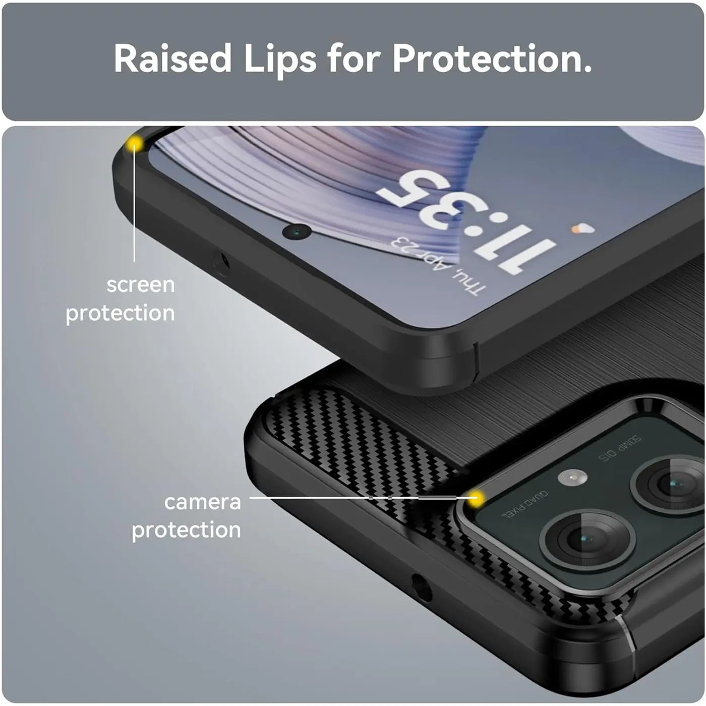 Schwarze Carbon-Hülle mit erhöhten Rändern für Motorola Moto G55 5G, Nahaufnahme.
