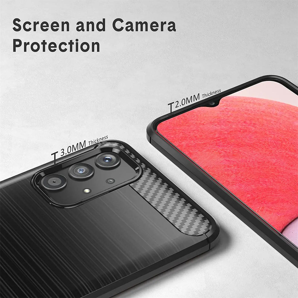 Schwarze Carbon-Hülle, Nahaufnahme der Kamera, Samsung Galaxy A13 4G.