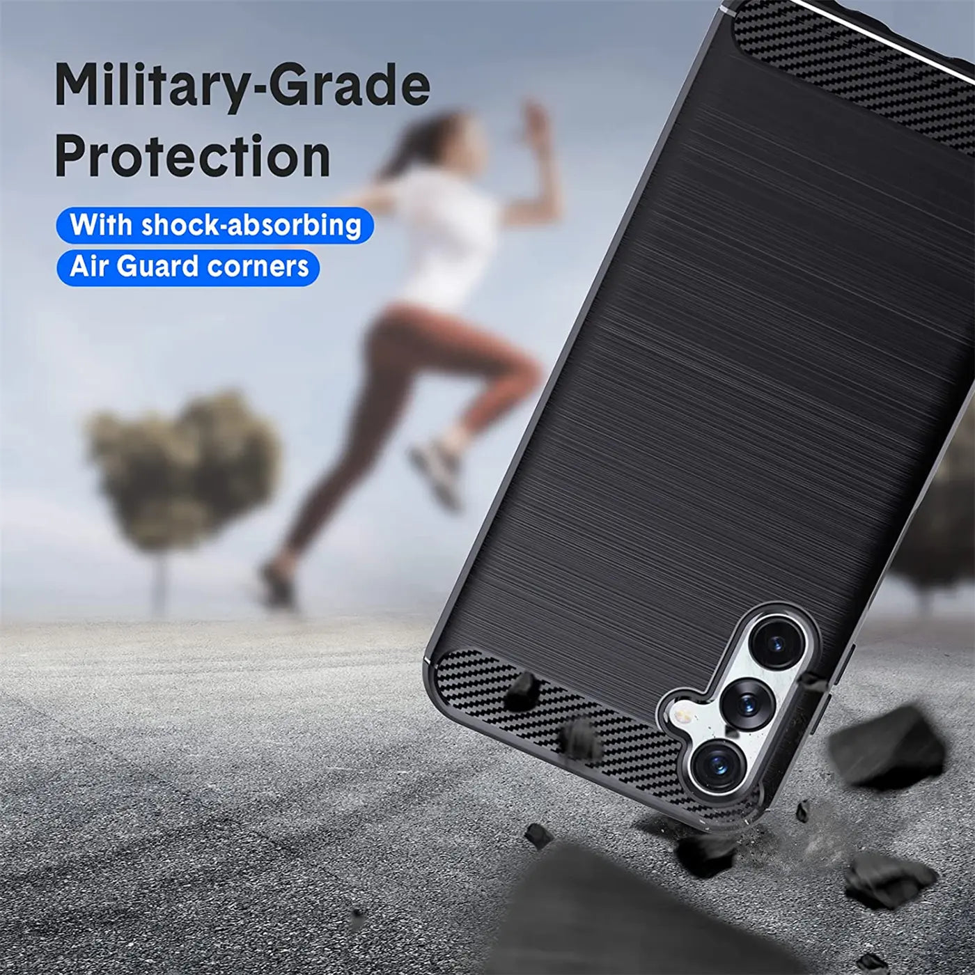 Schwarze Carbon-Hülle, schräg von unten, zeigt Rückseite Samsung Galaxy A14 5G.