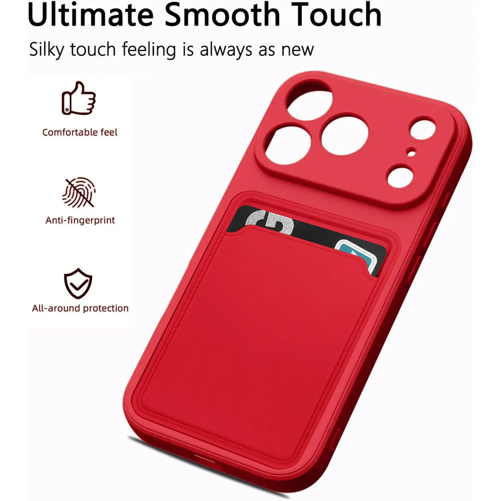 Rote Slim Hülle mit Kartenfach, aus Kunststoff, von schräg oben, zeigt iPhone 17 Pro Kameras.