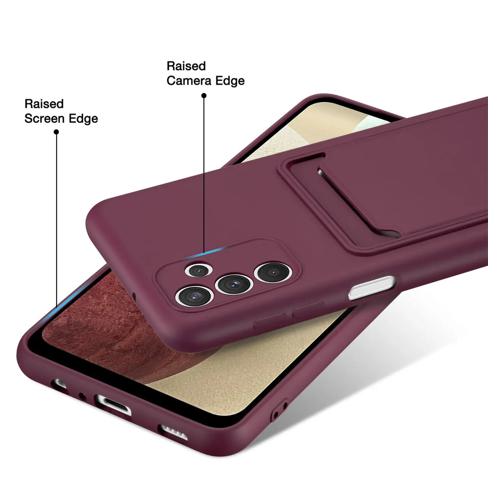 Dunkelrote Slim Hülle mit Kartenfach, aus Kunststoff, zeigt Samsung Galaxy A54 5G.