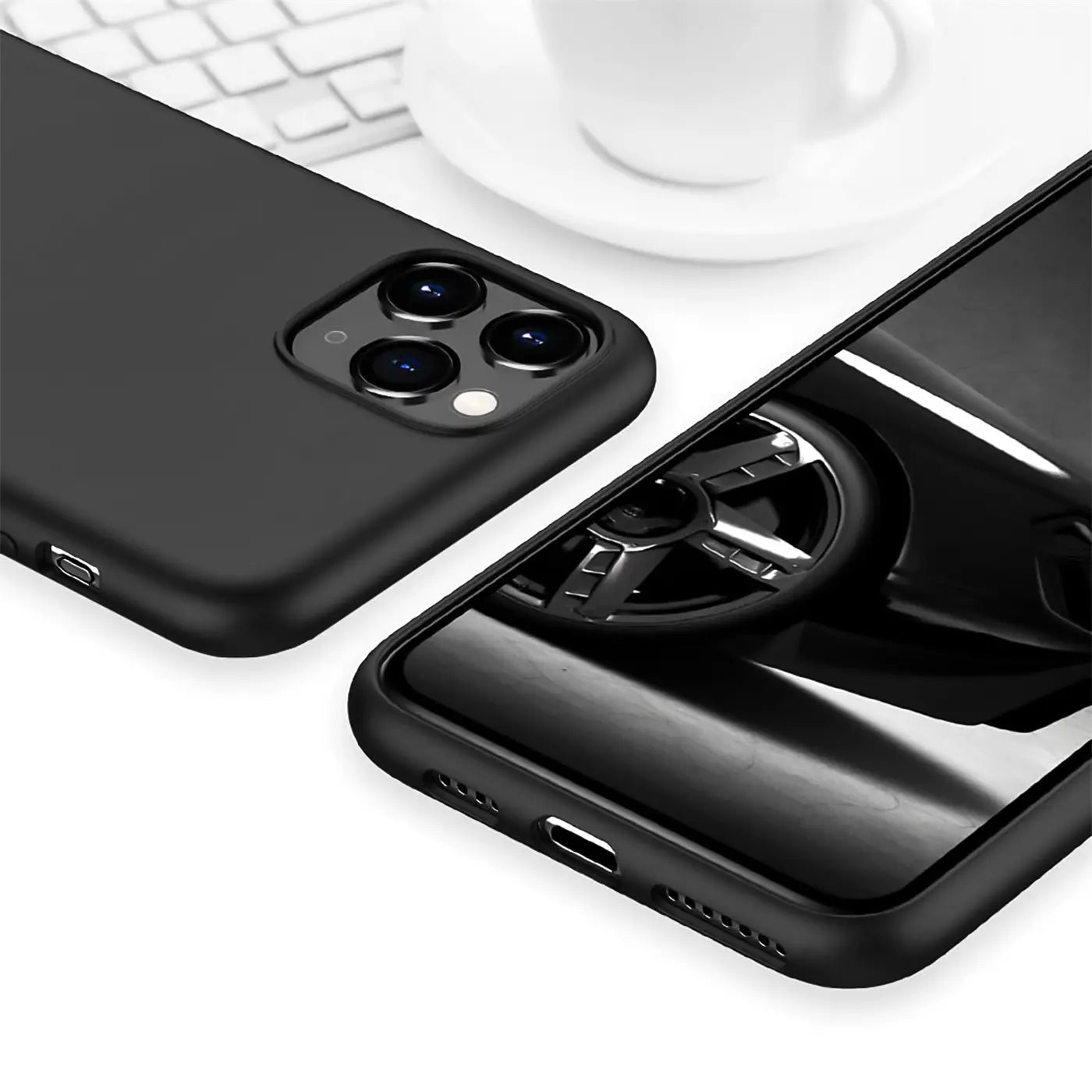 Schwarze Silikonhülle für iPhone 11 Pro Max, von oben/seitlich, matt.