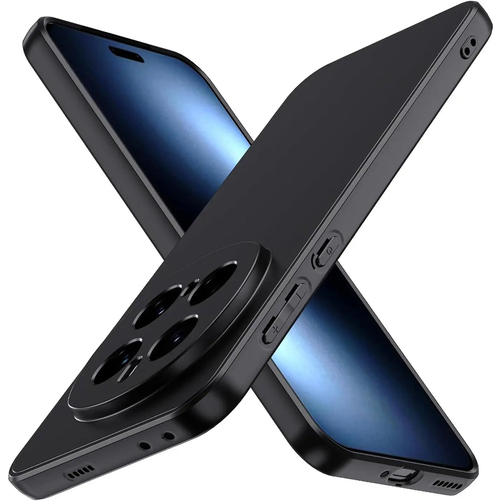 Schwarze Silikonhülle matt, von schräg oben, zeigt Honor Magic 7 Pro Rückseite mit Kamera-Aussparung.