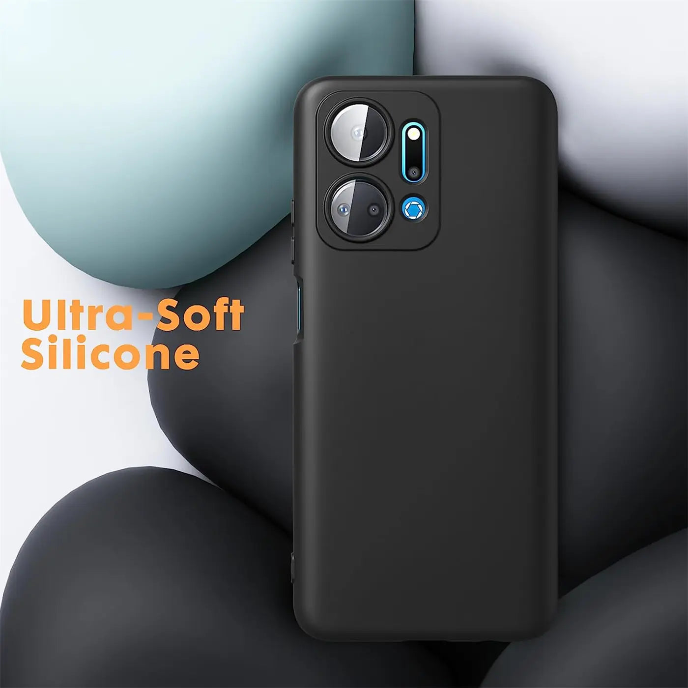 Schwarze, matte Silikonhülle für Honor X7a, von hinten, leicht schräg