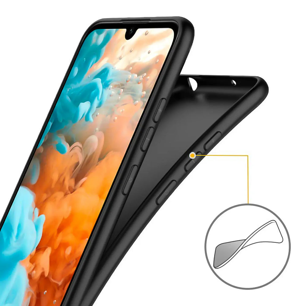 Schwarze matte Silikonhülle für Huawei Y5 2019, Seitenansicht, Nahaufnahme.