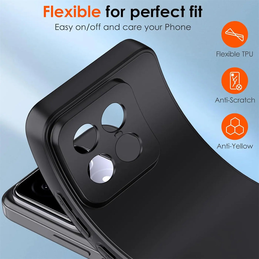 Schwarze, matte Silikonhülle für Motorola Edge 50 Ultra, Rückansicht, Nahaufnahme.