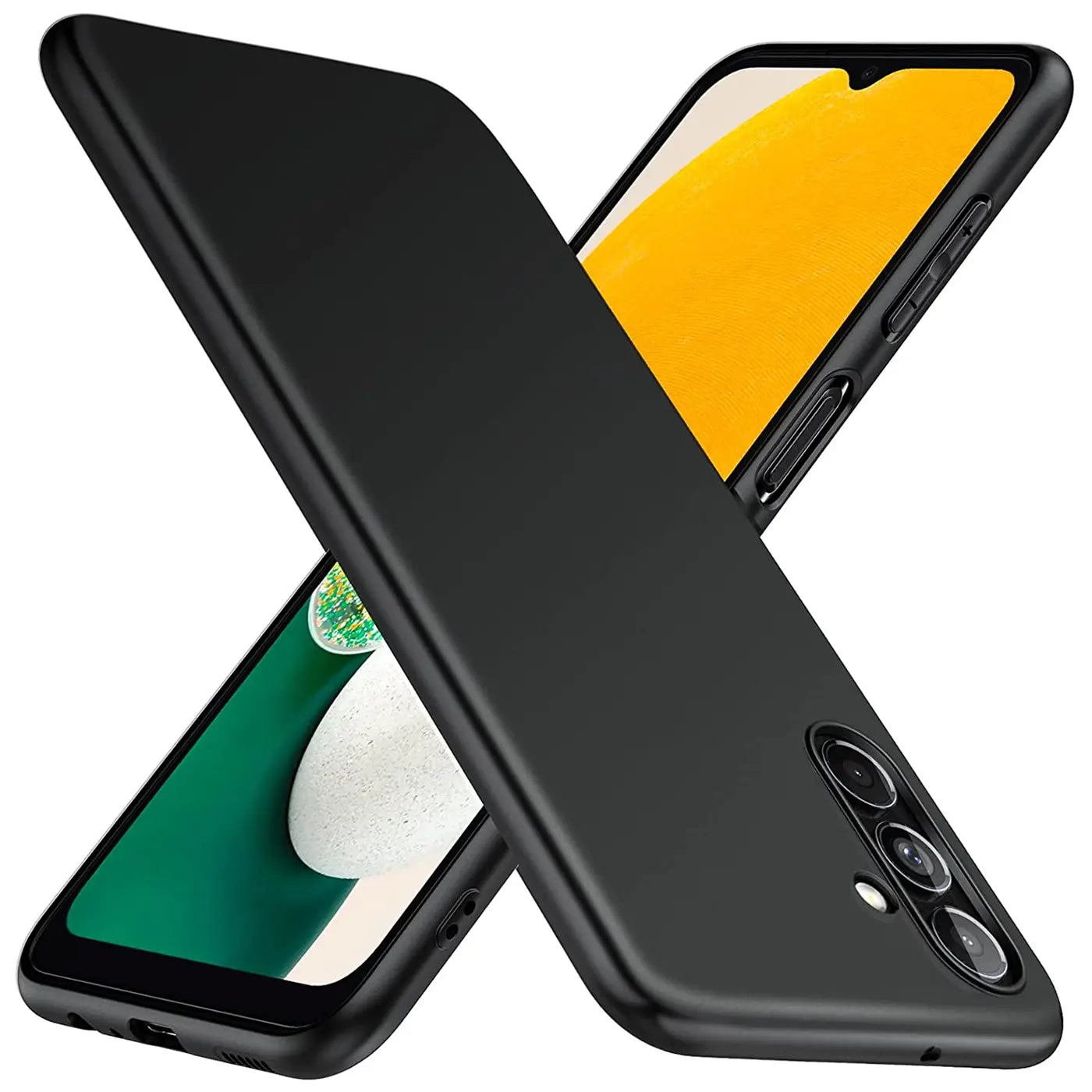 Schwarze Silikonhülle, matt, schräg von vorne, zeigt Samsung Galaxy A13 5G/A04s.
