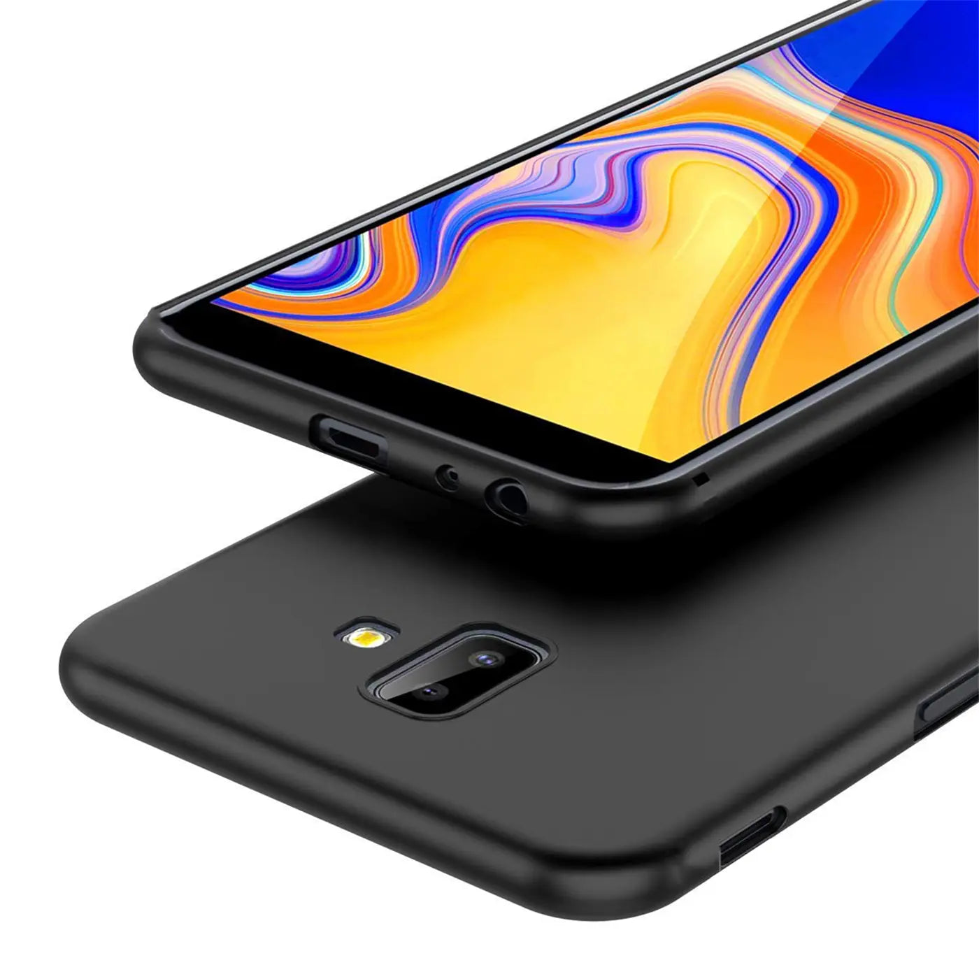 Schwarze Silikonhülle auf Samsung Galaxy J6 Plus, Rückseite und Seitenansicht.