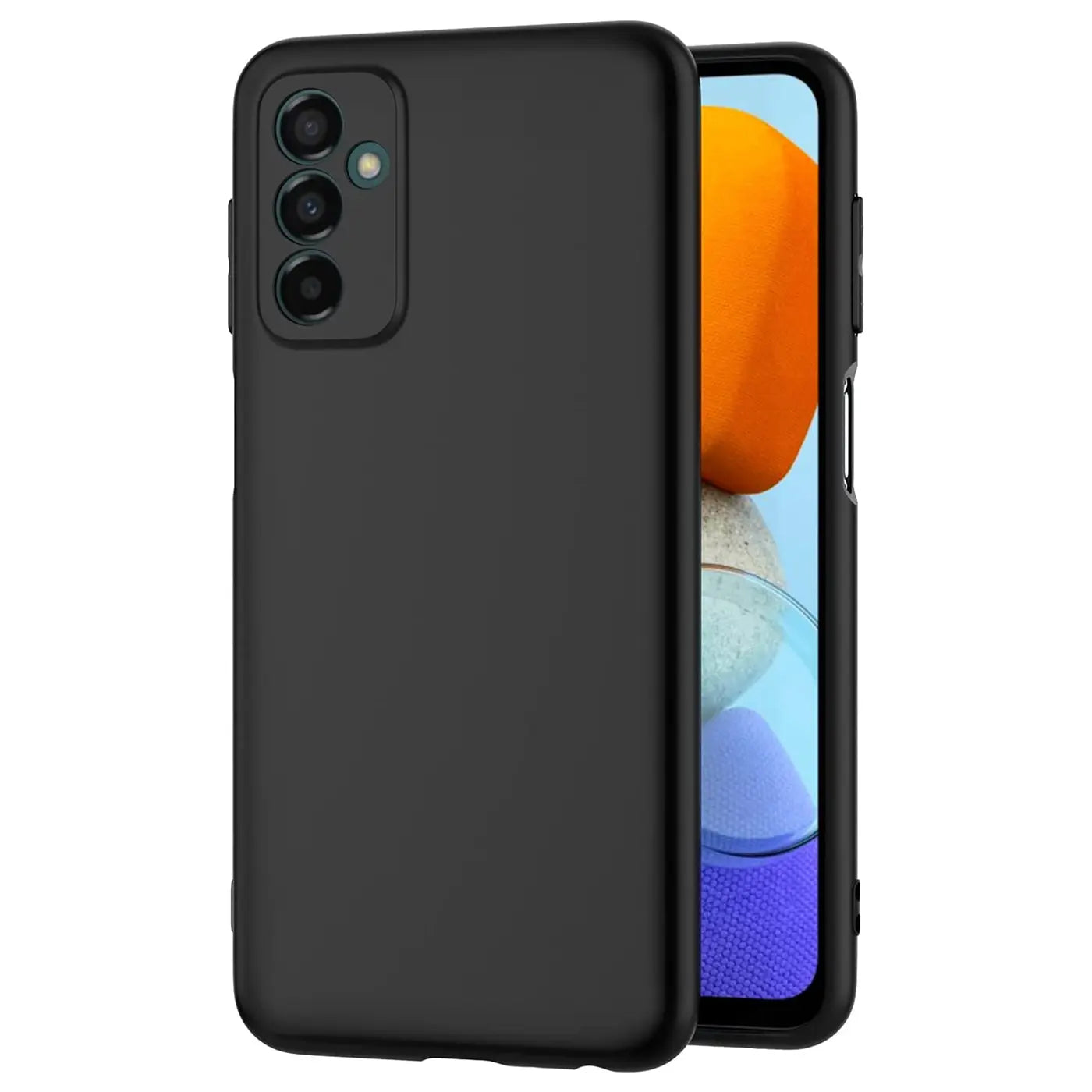 Schwarze, matte Silikonhülle für Samsung Galaxy M23 5G / M13, von vorne leicht schräg