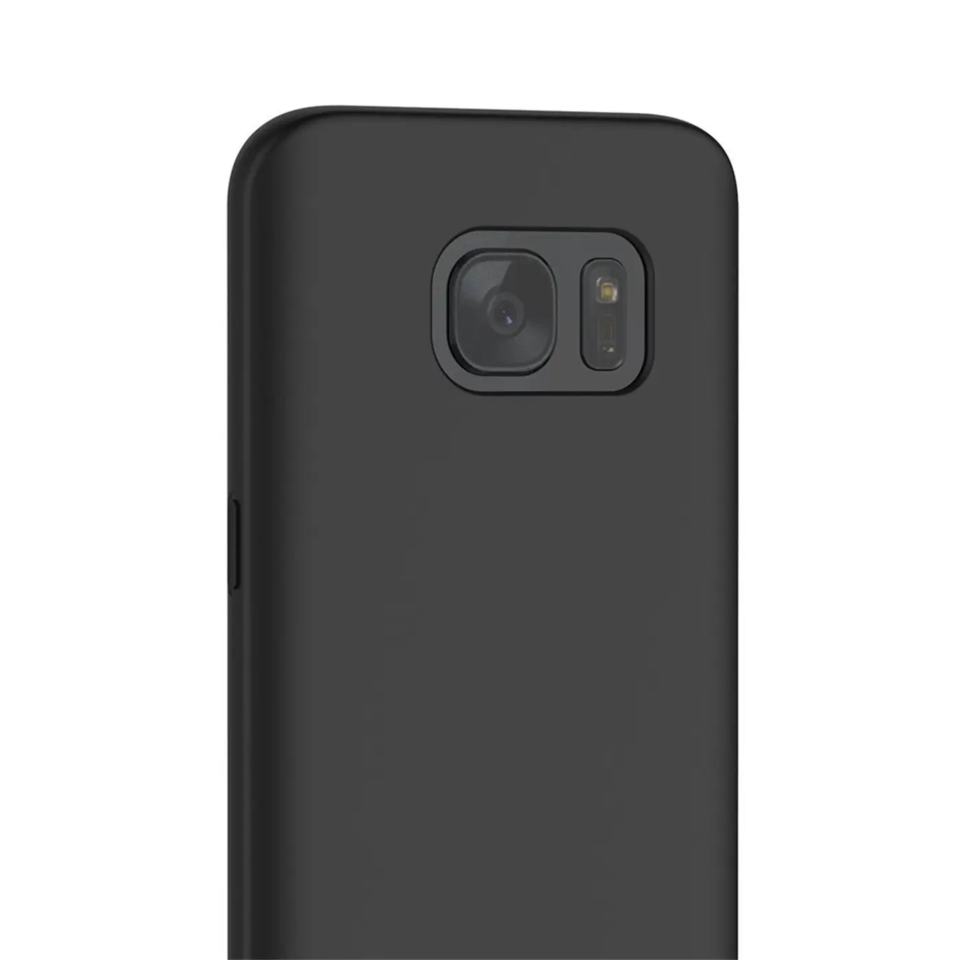 Schwarze matte Silikonhülle auf Samsung Galaxy S7 Edge, Nahaufnahme der Rückseite.